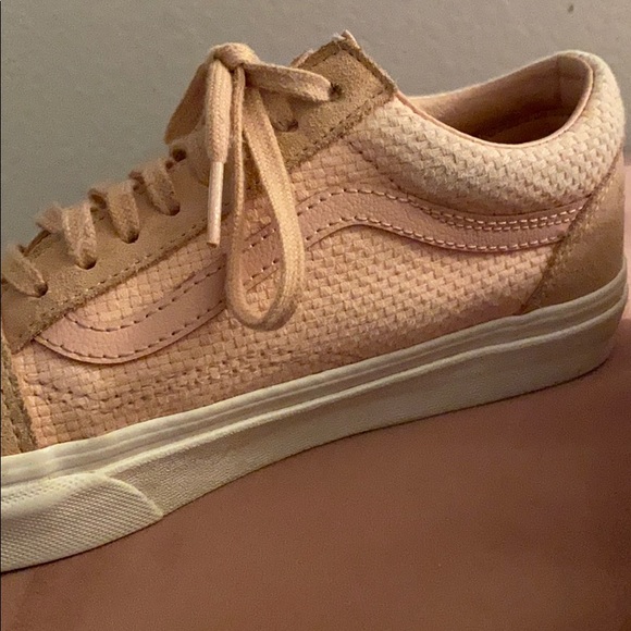 BABY PINK OLD SKOOL VANS - Picture 3 of 6